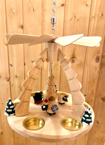 Deckenpyramide Schafe, Schnee Bäume